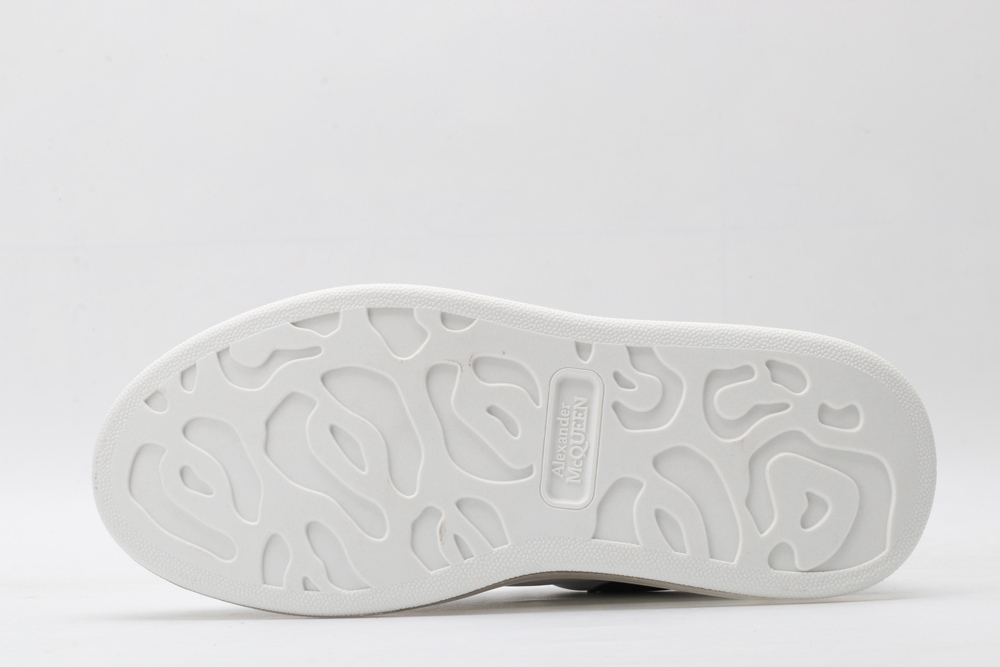 AMQ white oversized sneakers with black heel