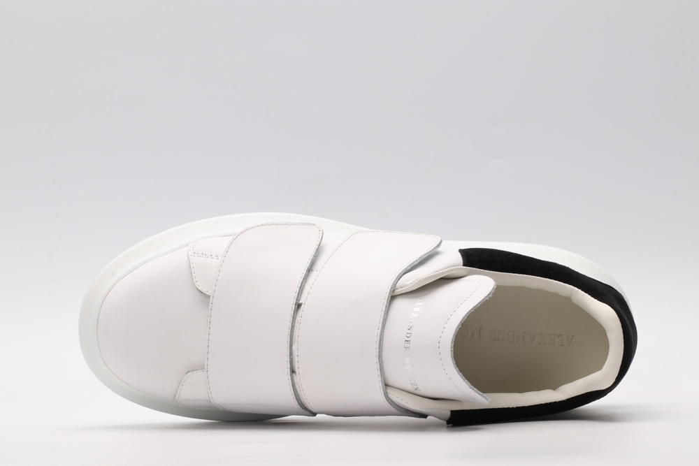 AMQ Low-top sneakers