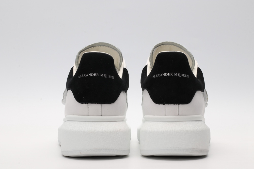 AMQ Low-top sneakers