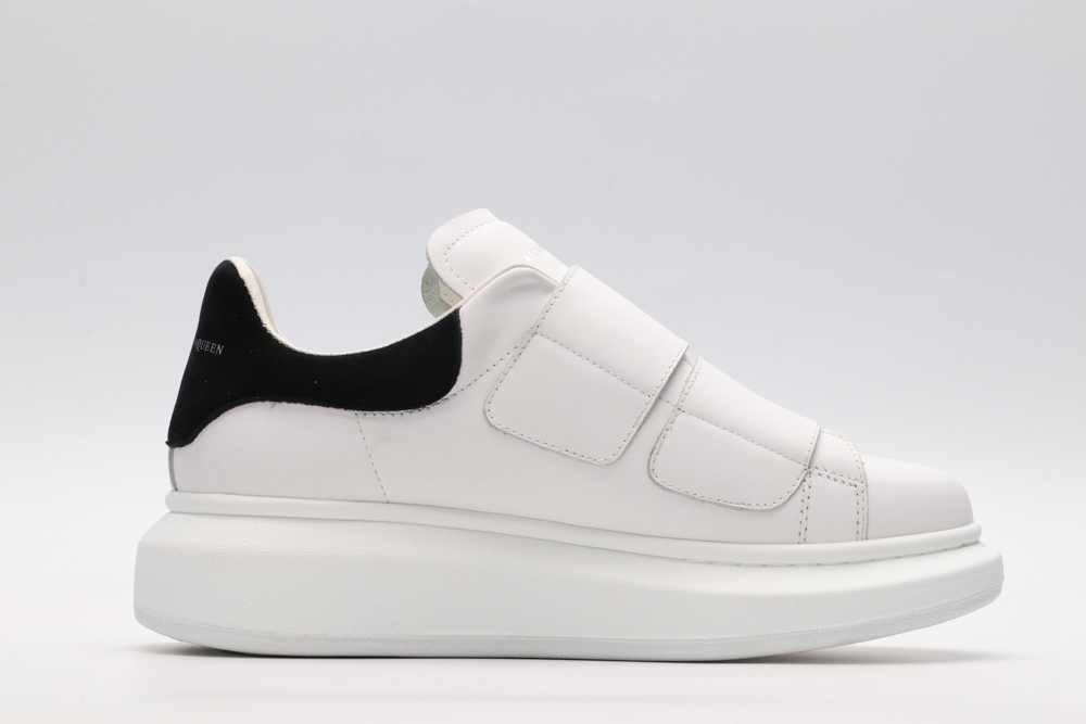 AMQ Low-top sneakers