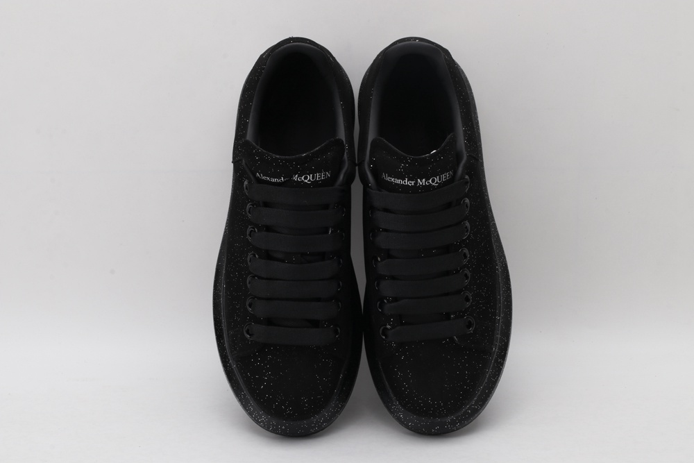 AMQ Black spray glitter sneaker