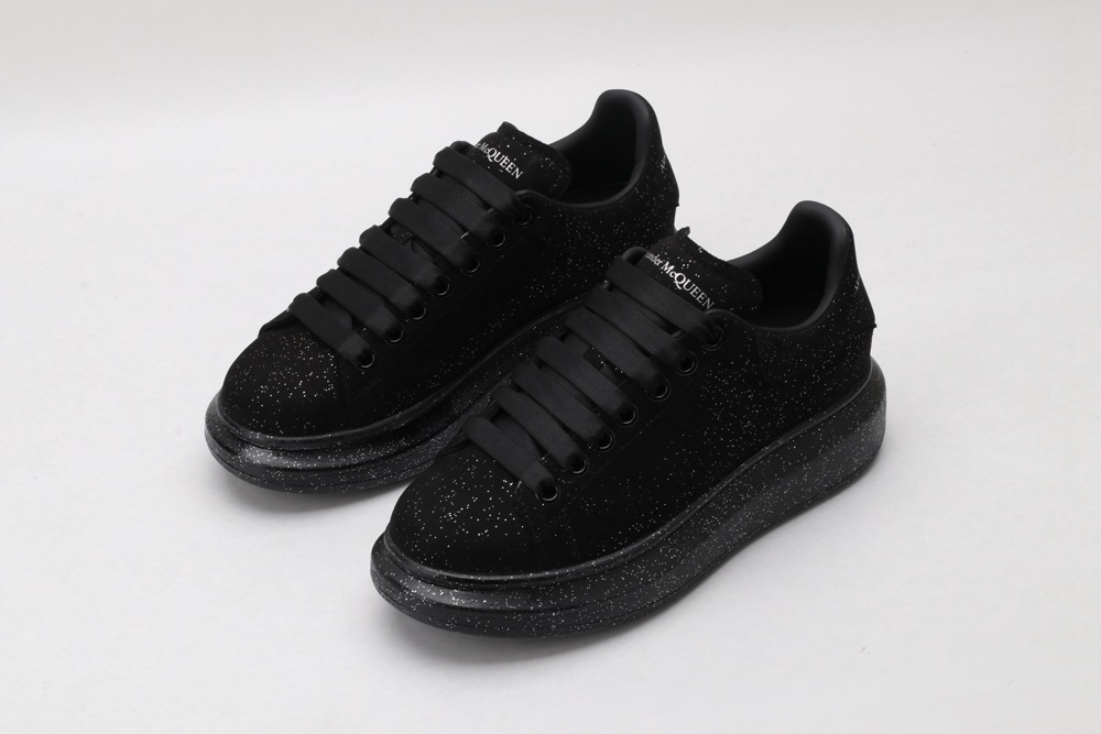 AMQ Black spray glitter sneaker