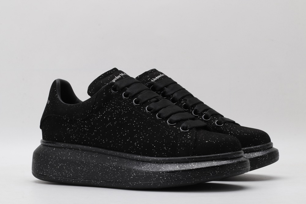 AMQ Black spray glitter sneaker