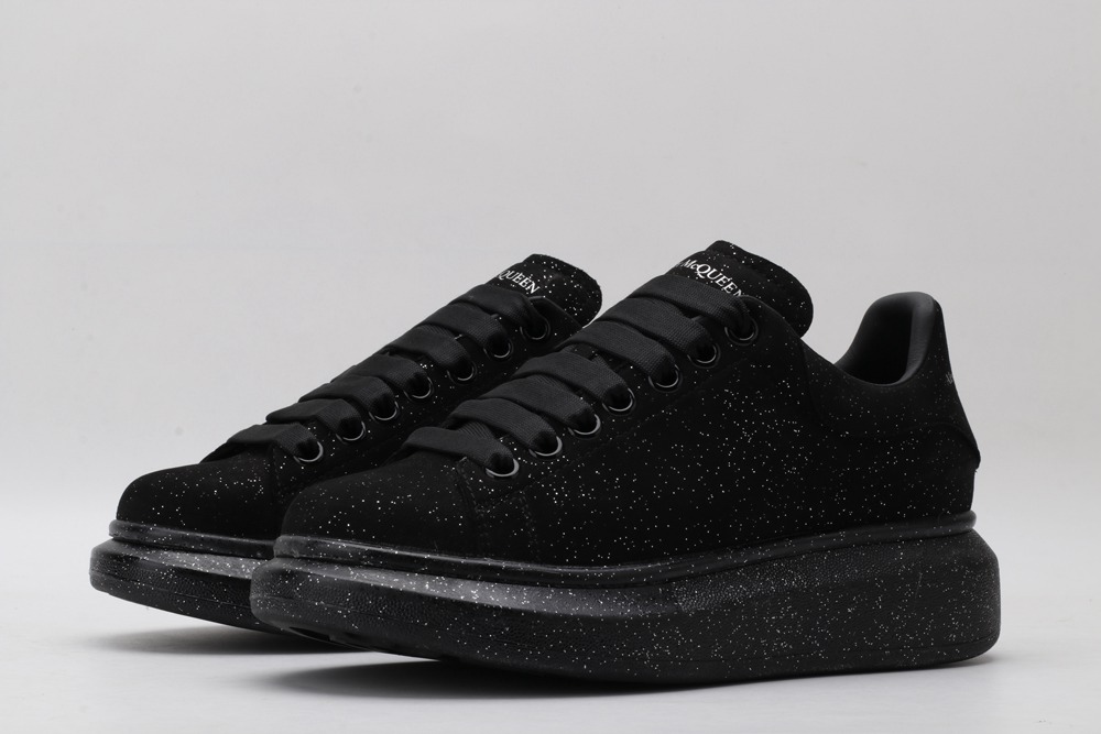 AMQ Black spray glitter sneaker