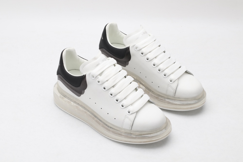 AMQ oversized sneakers with black heel