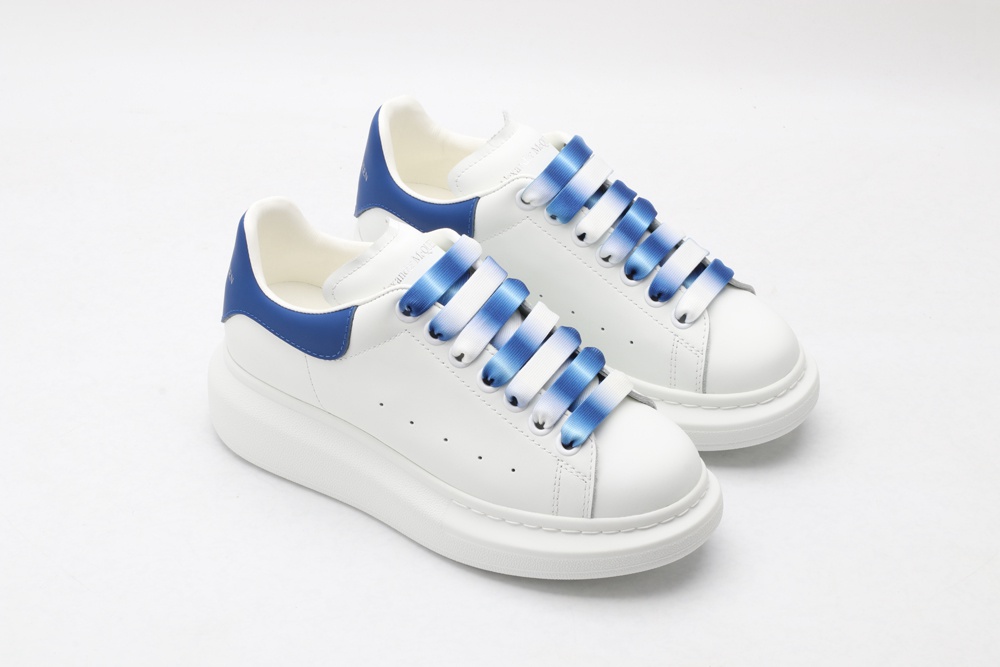 AMQ oversized sneakers with blue heel