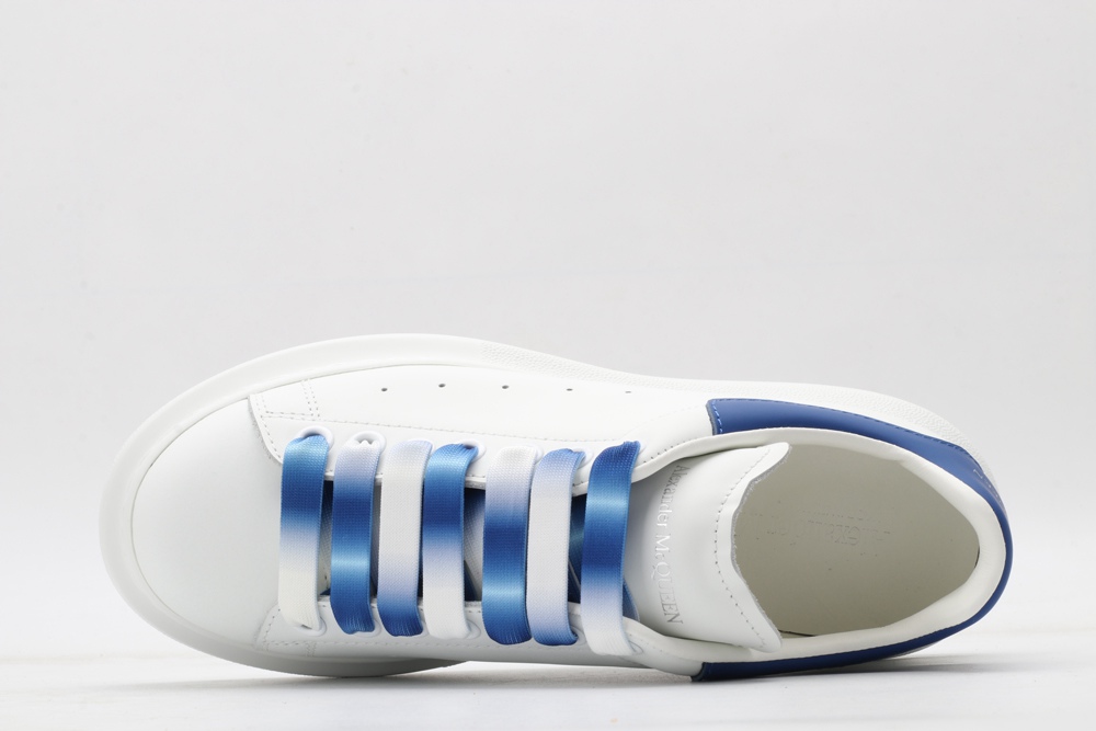 AMQ oversized sneakers with blue heel