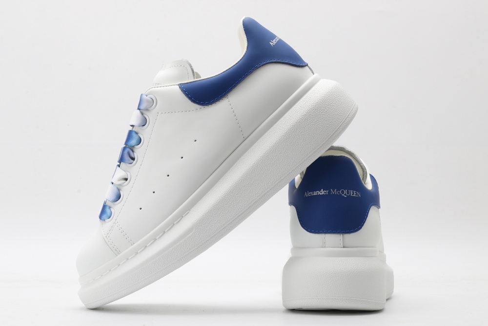 AMQ oversized sneakers with blue heel