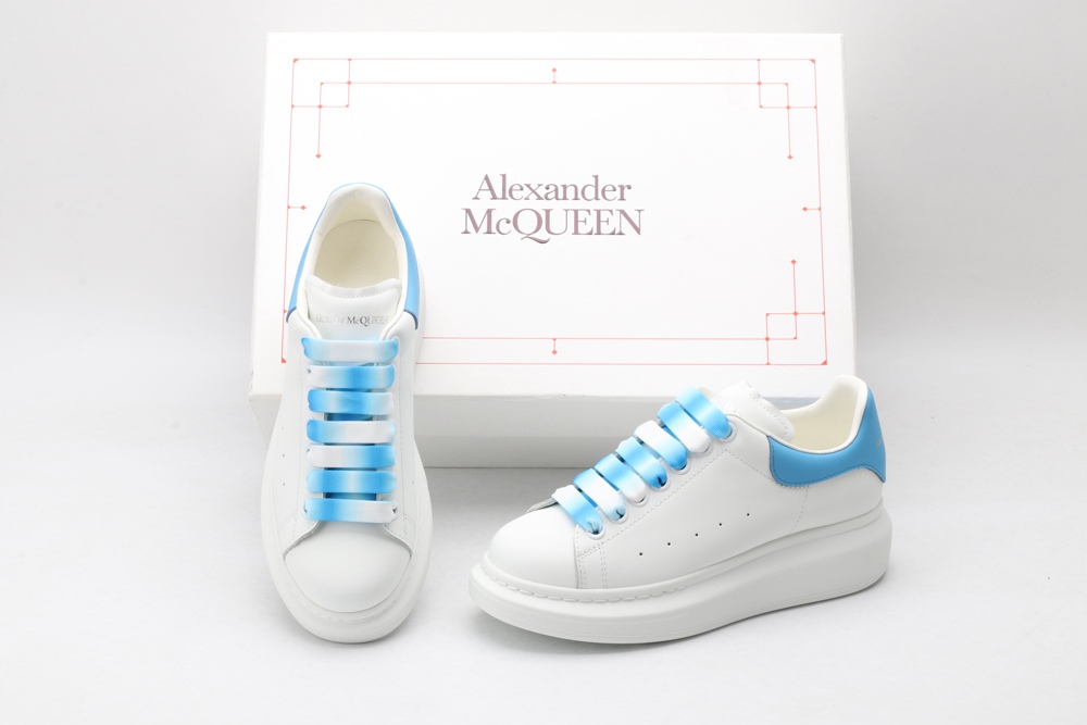AMQ oversized sneakers with sky blue heel