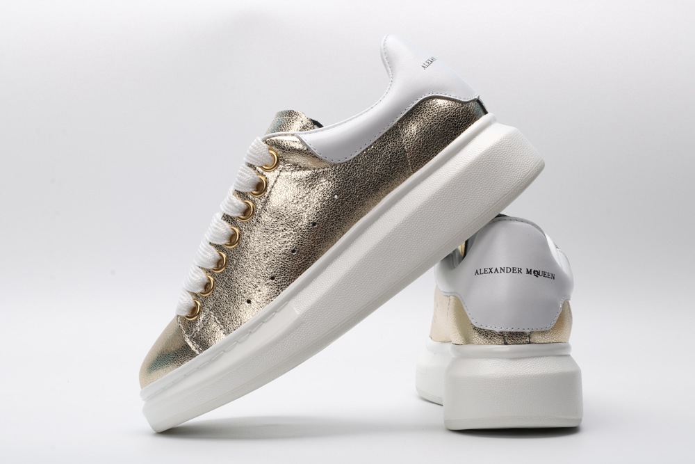 AMQ Oversized Sneaker