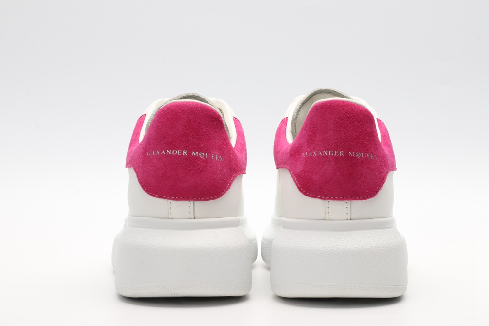 AMQ OVERSIZED SNEAKER with rose heel