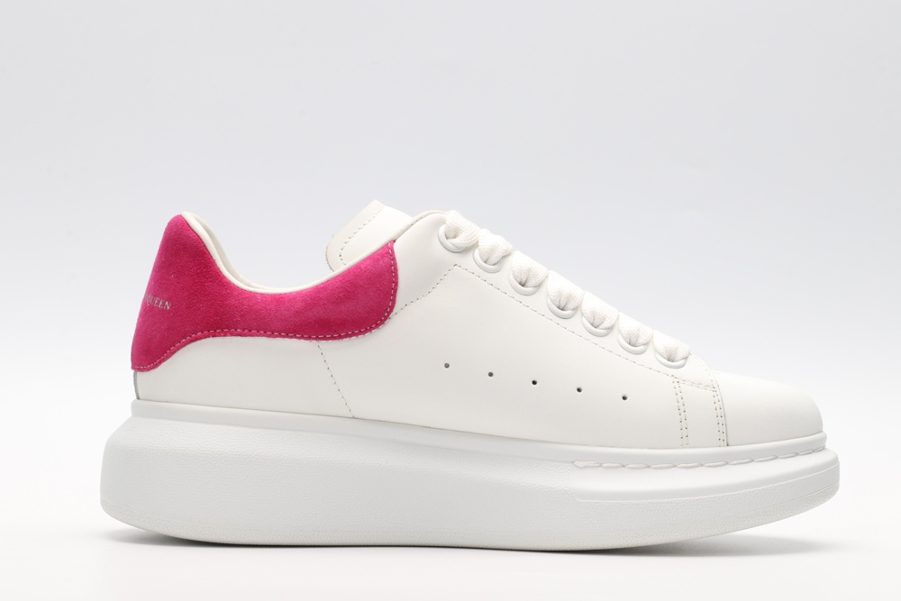 AMQ OVERSIZED SNEAKER with rose heel