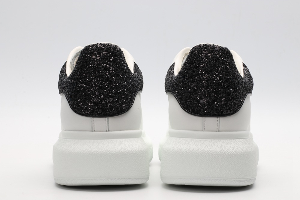 AMQ oversized sneakers with black heel