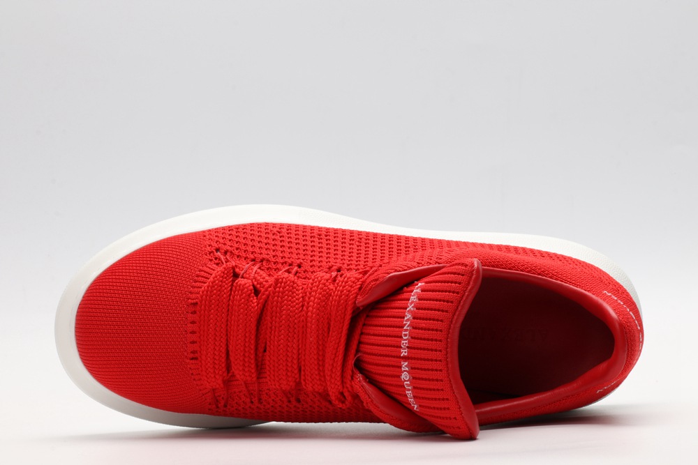 AMQ OVERSIZED SNEAKER Red