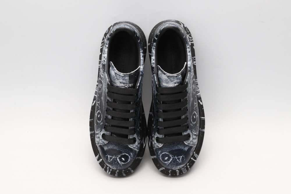 AMQ black oversized sneakers