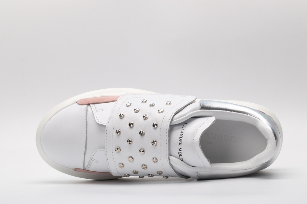 AMQ Leather Platform Sneakers