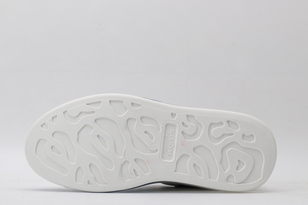 AMQ white oversized sneakers with blue heels