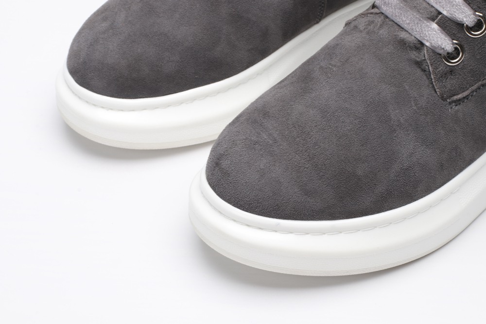 AMQ winter boots-cafe