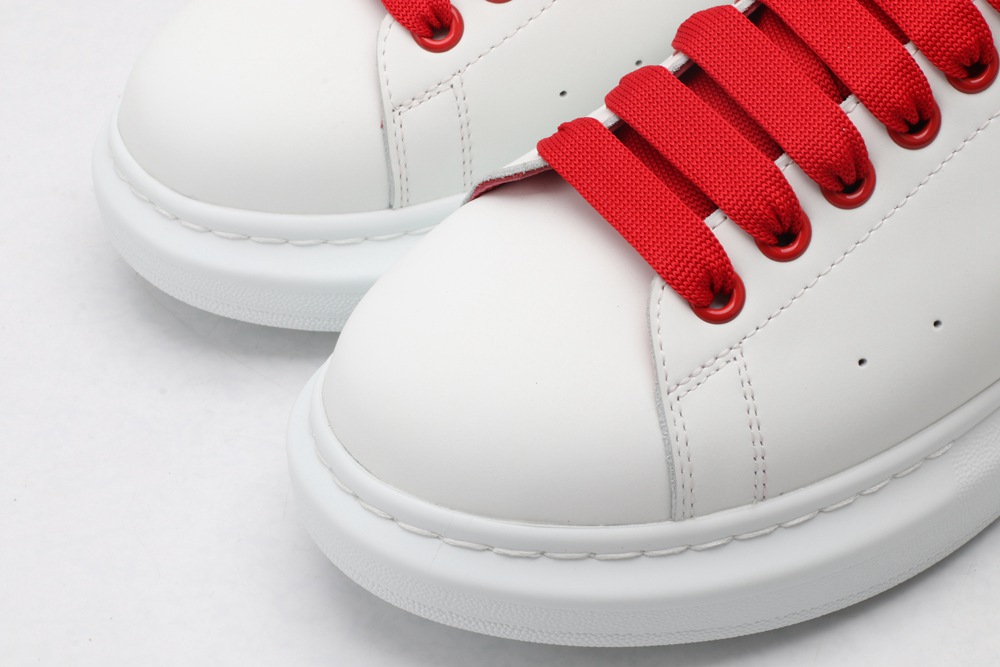 AMQ OVERSIZED SNEAKER