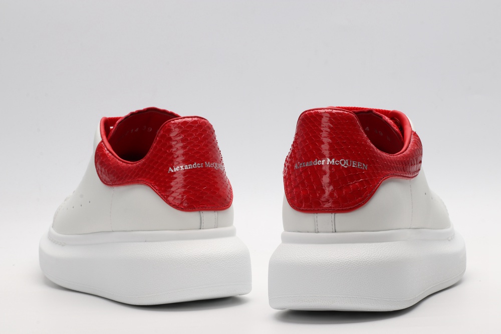 AMQ OVERSIZED SNEAKER