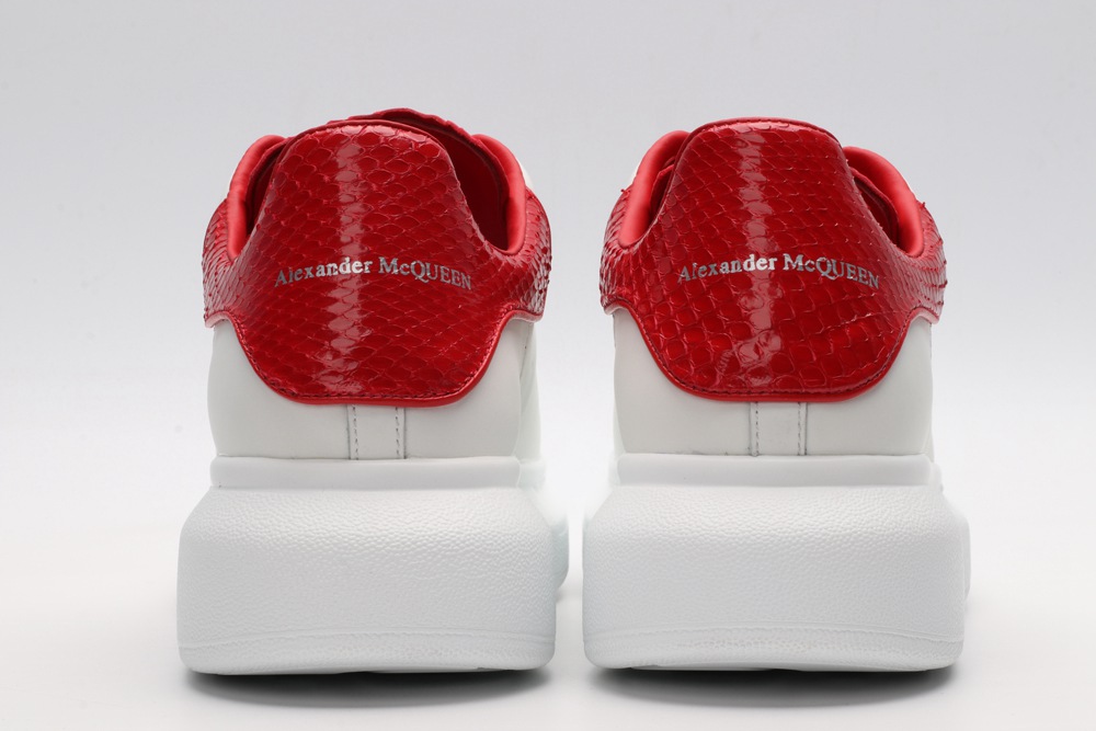 AMQ OVERSIZED SNEAKER