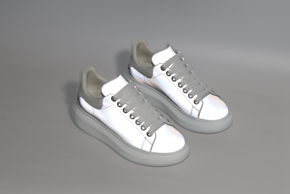 AMQ Leather Lace-Up Platform Sneakers