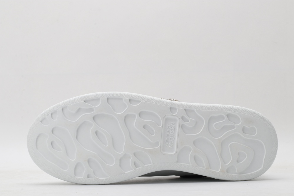 AMQ oversized sneakers with black heel