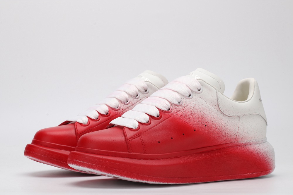 AMQ Oversized paint spray sneakers