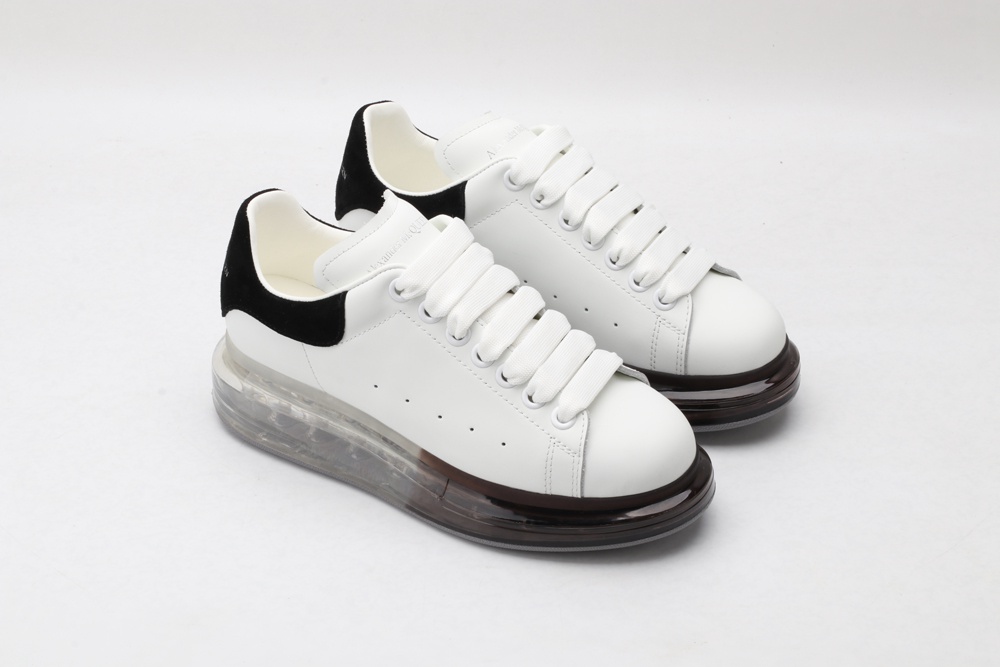 AMQ oversized sneakers with black heel