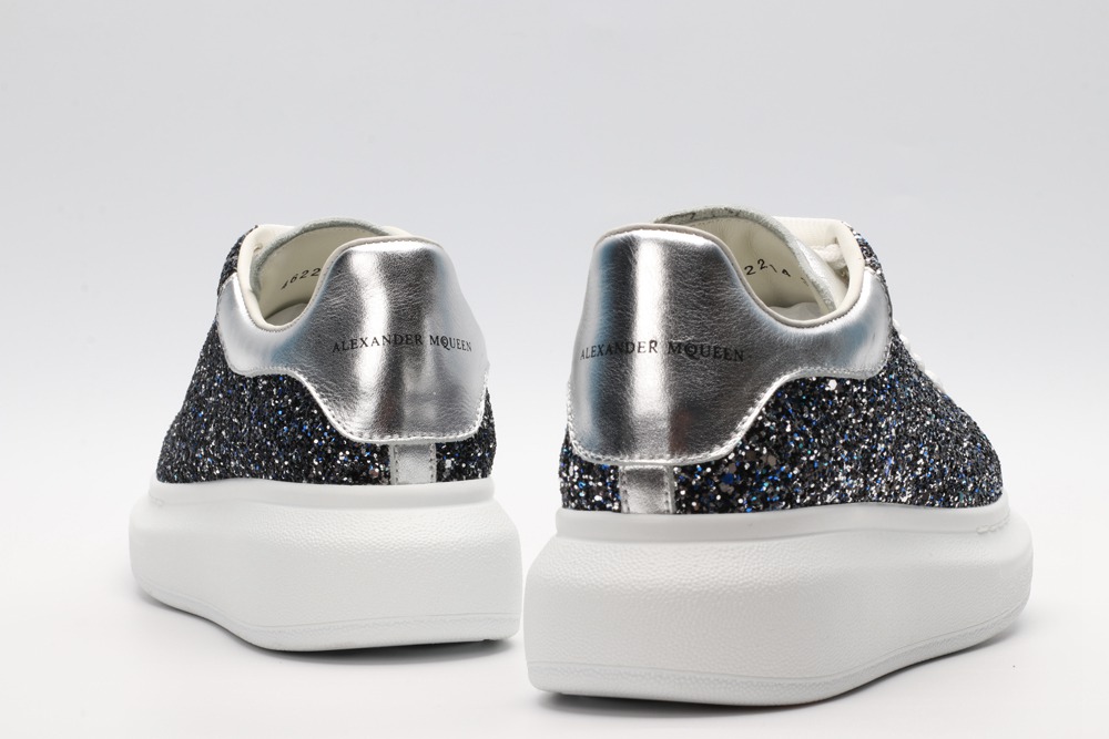 AMQ Shell glitter lace-up sneaker