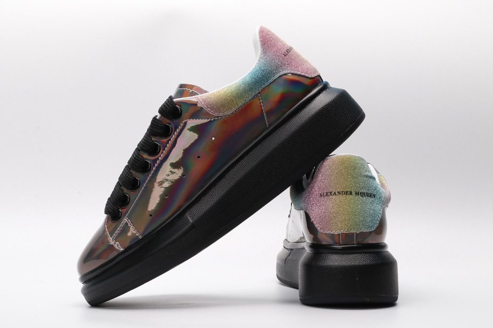 AMQ OVERSIZED SNEAKER