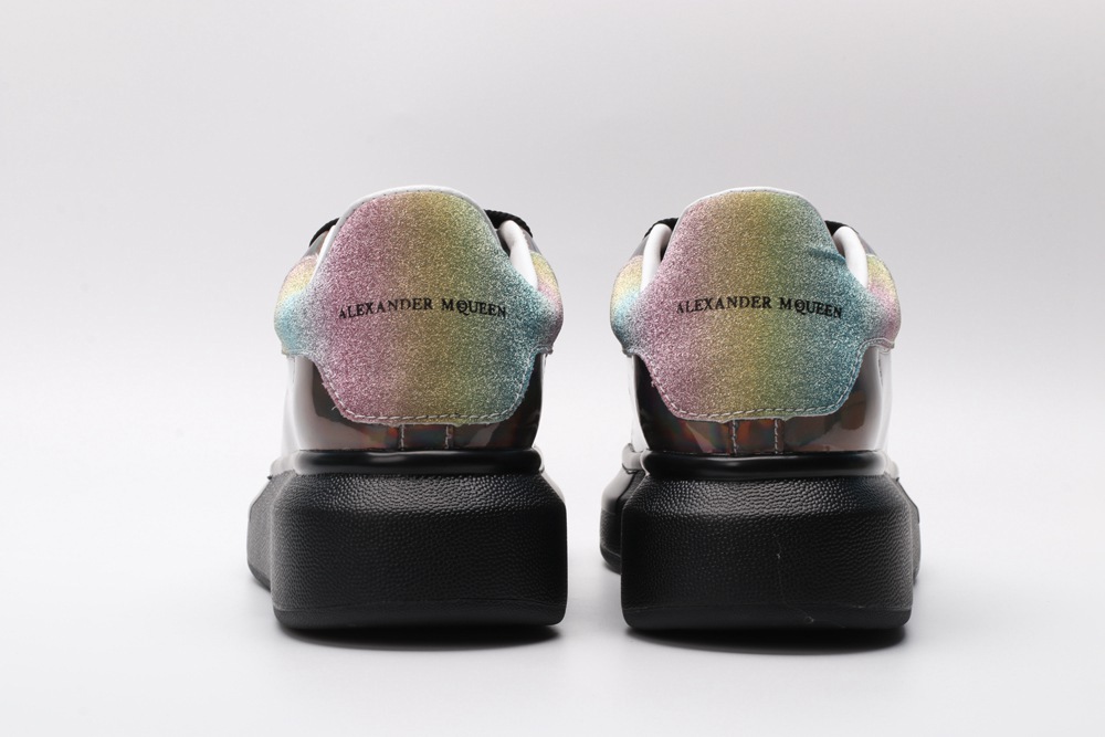 AMQ OVERSIZED SNEAKER