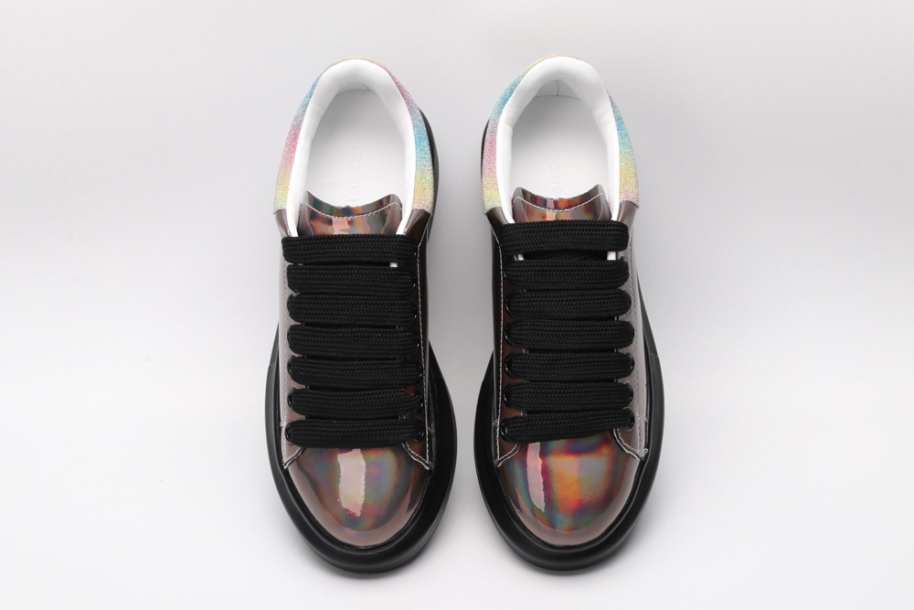 AMQ OVERSIZED SNEAKER