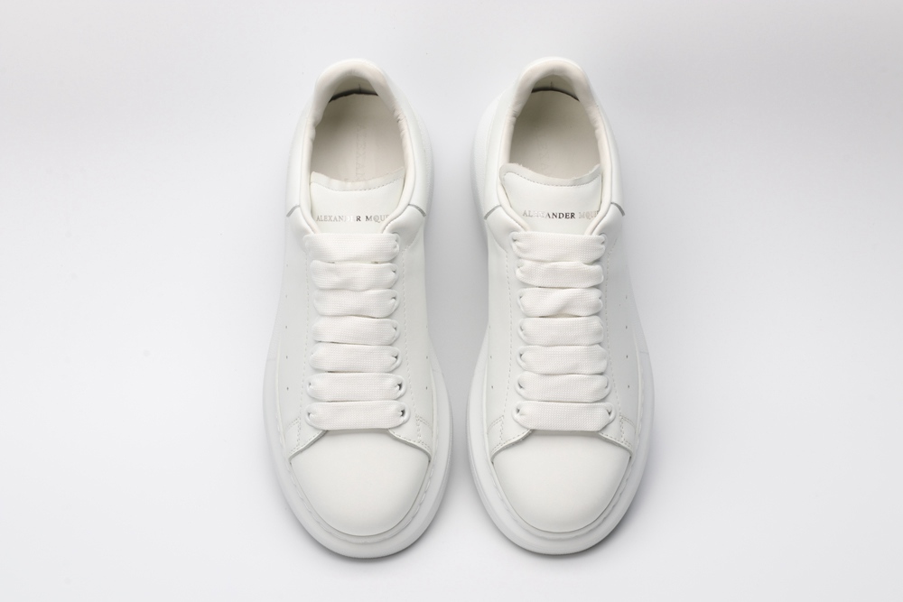 AMQ Leather Platform Sneakers