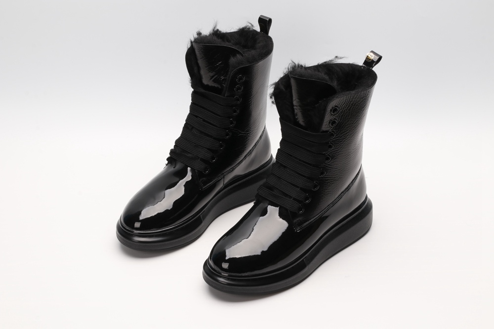 AMQ winter boots black