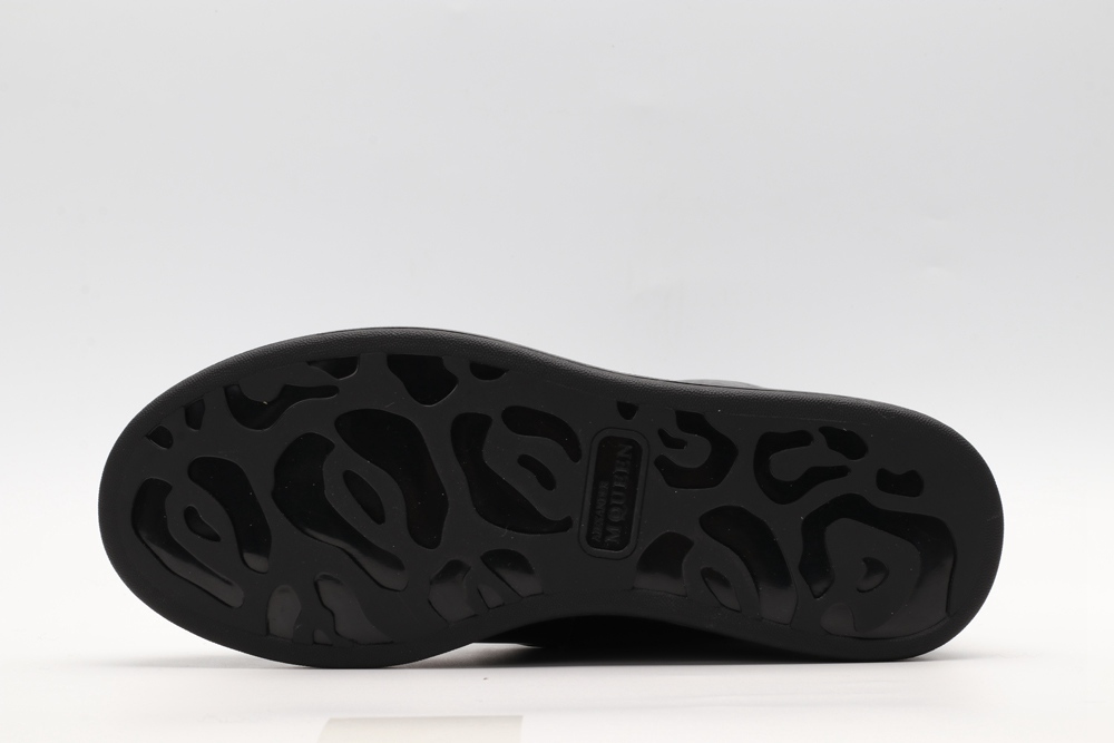 AMQ winter boots black